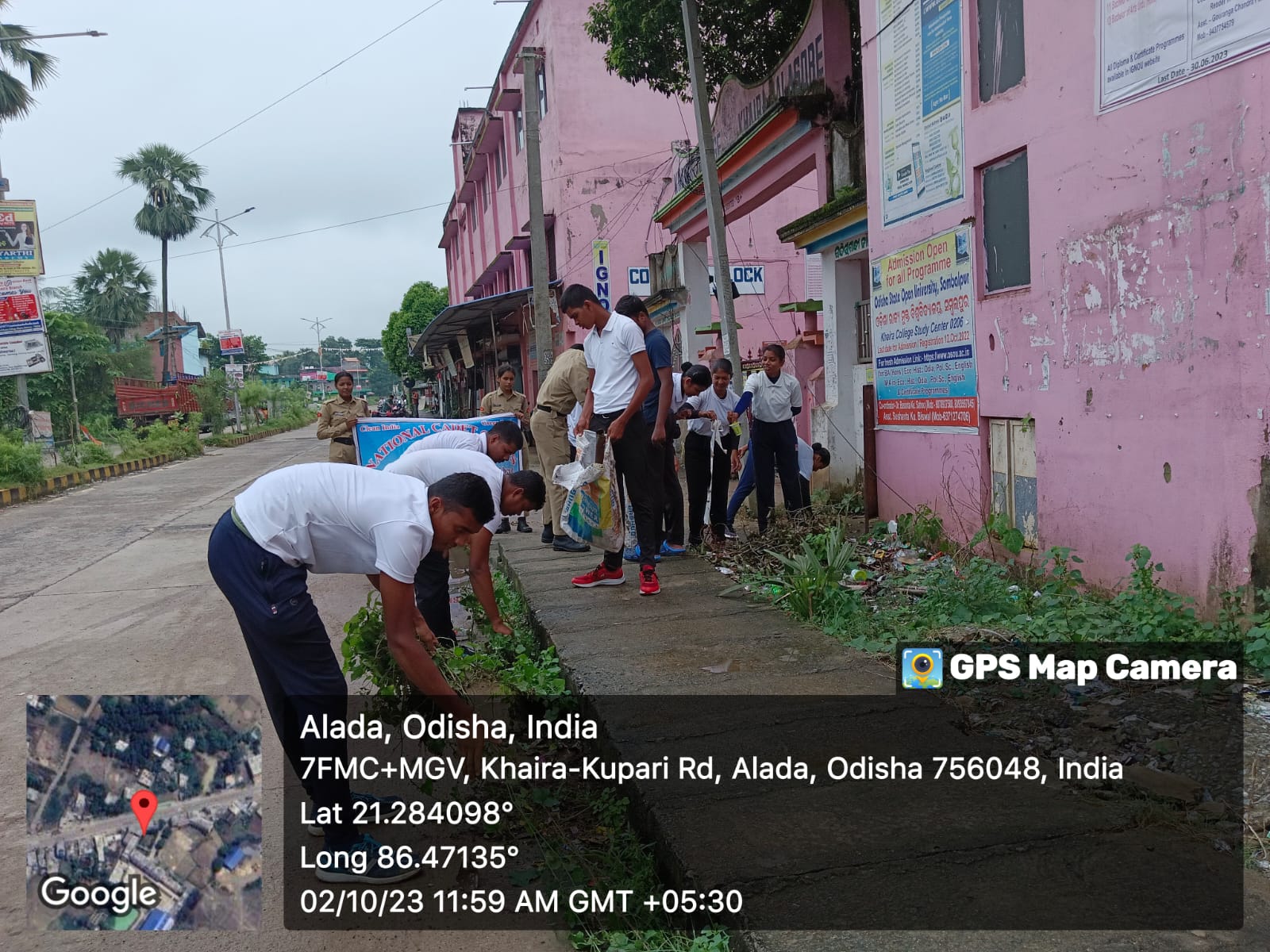 AP361894_Swachh Bharat Abhiyan on Gandhi Jayanti (9).jpeg